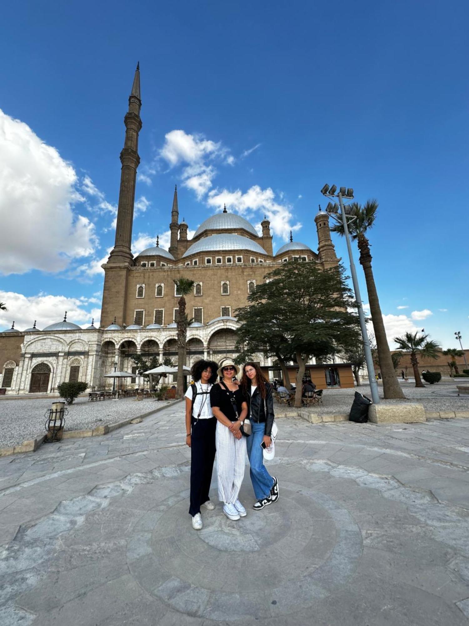 K Boutique Hotel Medspa-Pyramids & Grand Egyptian Museum Ghatati Dış mekan fotoğraf